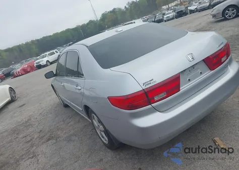 2005 Honda Accord 2.4 Ex z USA, uszkodzony, nr VIN 1HGCM56865A057401